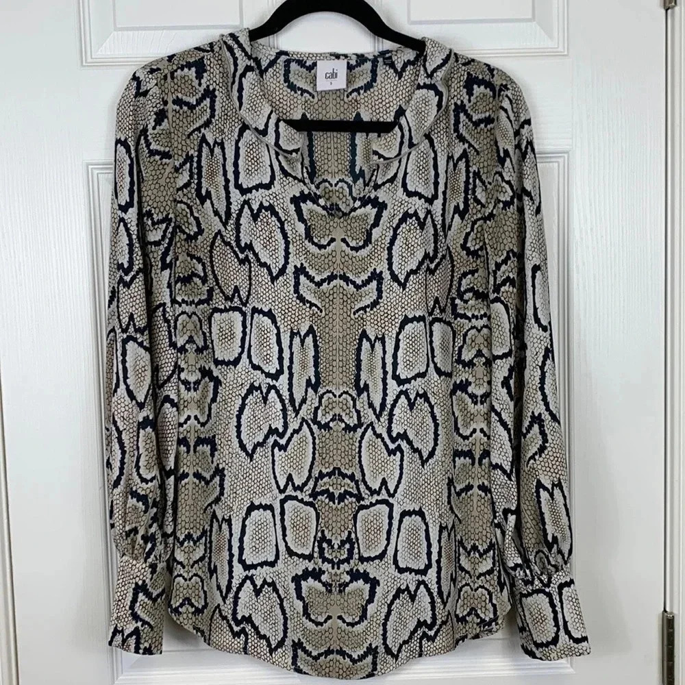 Cabi serpentine snakeskin blouse # 3759